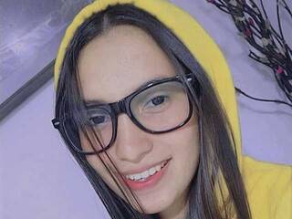 Erotikus videocsevegés ElianConnor