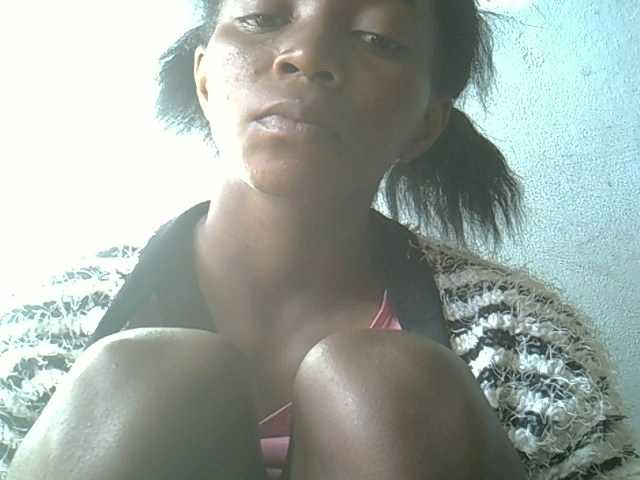 Sugárzási képernyőképek ElianeXhot