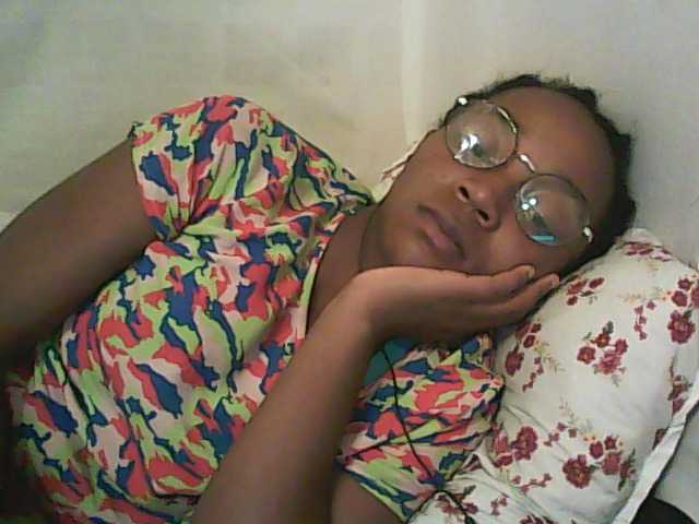 Sugárzási képernyőképek ElianeXhot