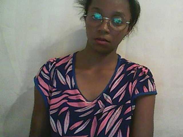 Sugárzási képernyőképek ElianeXhot