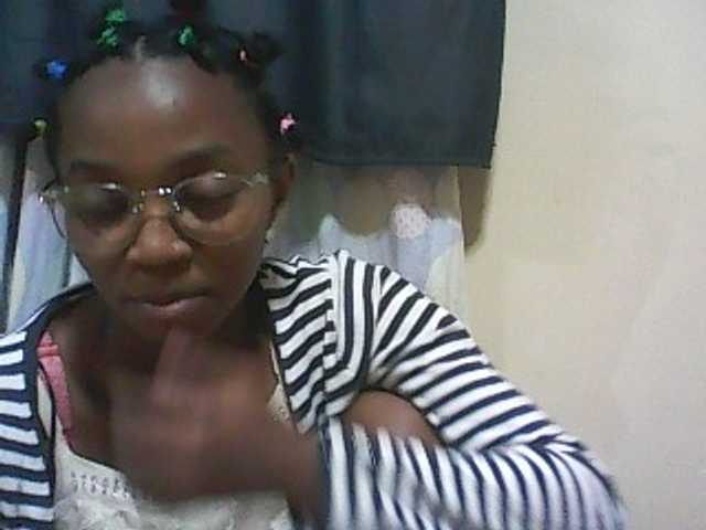 Sugárzási képernyőképek ElianeXhot