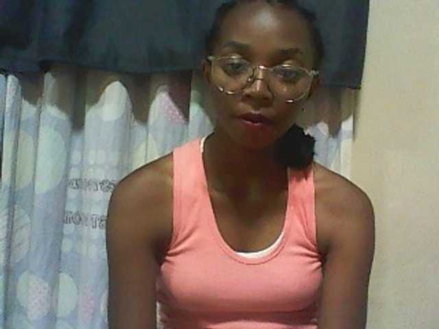 Sugárzási képernyőképek ElianeXhot