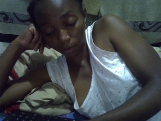 Erotikus videocsevegés ElianeXhot