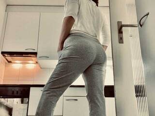 Erotikus videocsevegés Elieen2