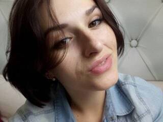 Erotikus videocsevegés EliieFoxy