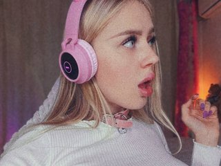 Erotikus videocsevegés ElinaOcean
