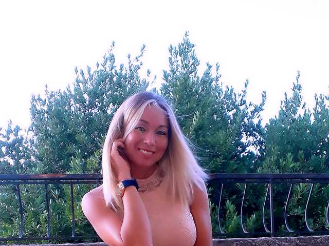 A profil fényképe -Elisa-