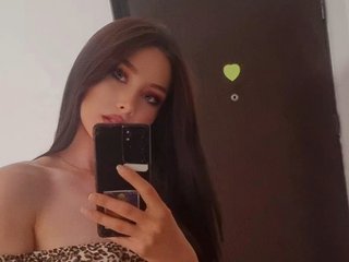 Erotikus videocsevegés ELIZA8