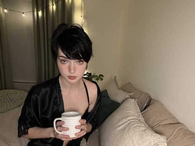 A profil fényképe EllaBlue