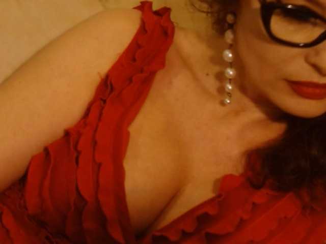 Fényképek Ellaine Hello, I am Ellaine! TIP MENU requests only or in FULL PRIVATE. Do not forget to send some LOVE ! TY ! Bonjour, je suis Ellaine! Bienvenue ici! TIP MENU demandes svp or in FULL PRIVEE. N hesite pas de envoyer des LOVES! Respect mutuelle svp