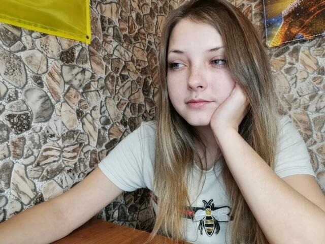 Sugárzási képernyőképek EllaLaLovely