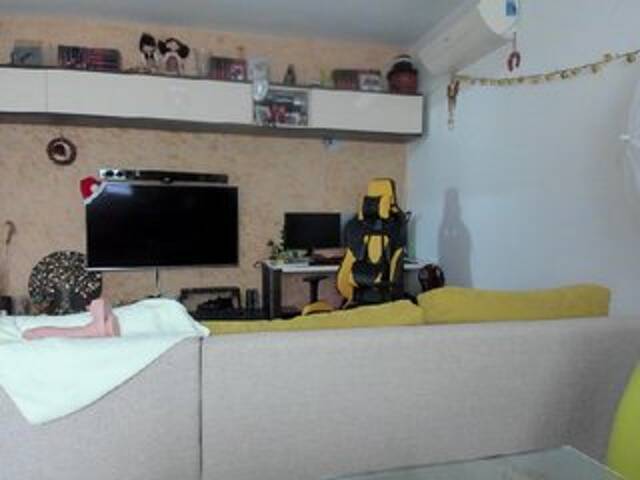 Sugárzási képernyőképek Ellarouge