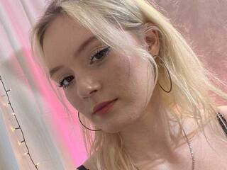 Erotikus videocsevegés Ellefanning