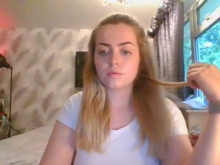 Fényképek EllenStary English teen, tip and talk! See more of me in private:)
