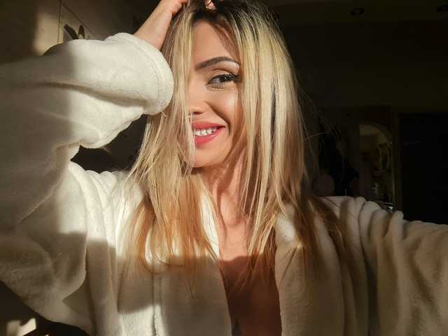 A profil fényképe EllyAniston