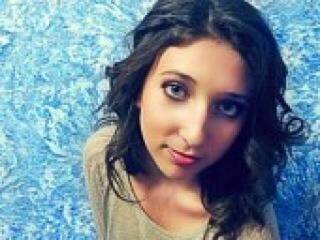 Erotikus videocsevegés ellyson