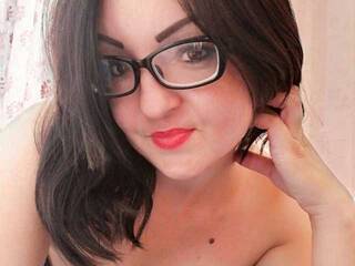 Erotikus videocsevegés Konfetka2022