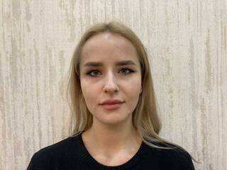 Erotikus videocsevegés elzauwu