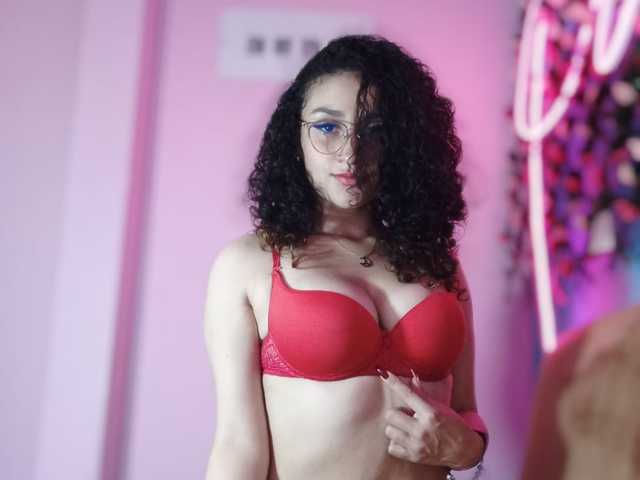 A profil fényképe Ema-boobsy