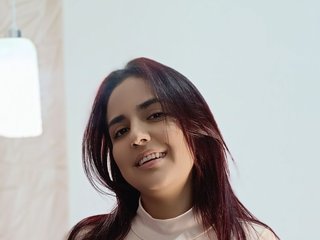 Erotikus videocsevegés Emely-Cooper