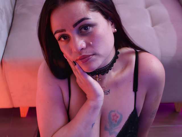 A profil fényképe EmiBoobs