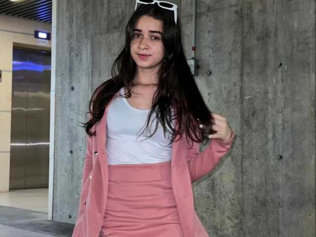 A profil fényképe EMIILYCOOPER-8