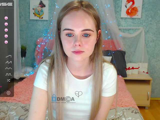 Fényképek EmiliaAnn My name is Milena to all, I will be glad to talk with you, I really want to get to the top, I will be grateful if you will help me with this ♥ for this you need to often throw into chat for 1-2 tokens ♥