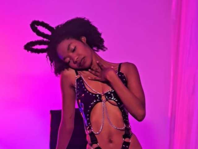 A profil fényképe EmiliBonnie