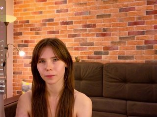 Erotikus videocsevegés EmiliDen