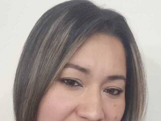 Erotikus videocsevegés emily88liam