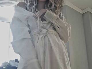 Erotikus videocsevegés Emilyfoxi