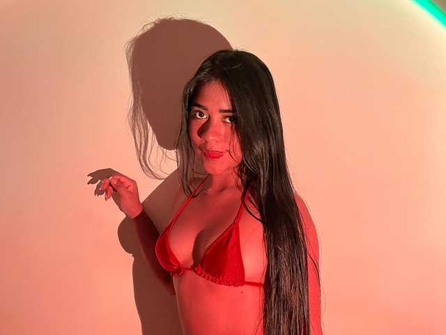 A profil fényképe EmilyJhons