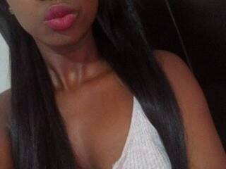 Erotikus videocsevegés EmilyLov