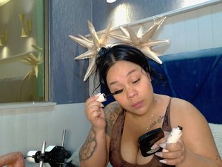 Erotikus videocsevegés EmilyQueen3xx