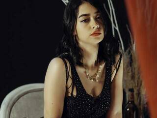 Erotikus videocsevegés EmilyRamirez