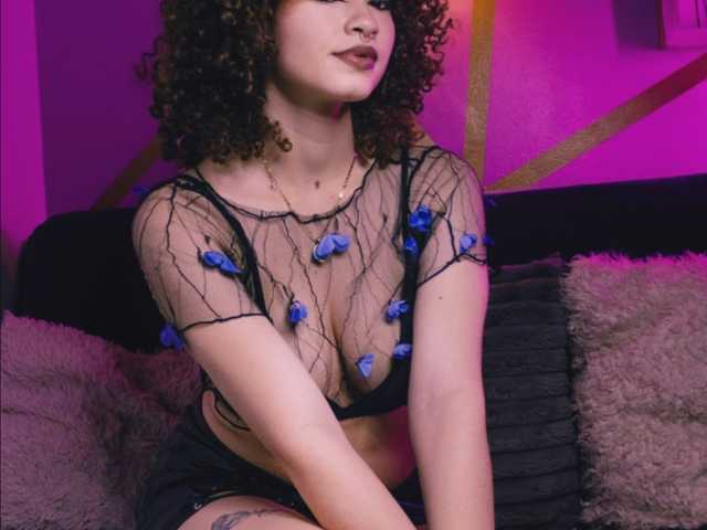 A profil fényképe Emilywills