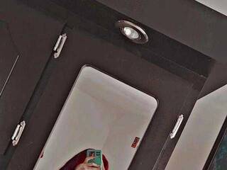 Erotikus videocsevegés Emma-Erotic