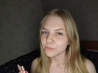 Erotikus videocsevegés Emma-Frizea