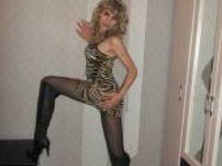 Erotikus videocsevegés emmlianna