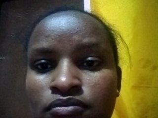 Erotikus videocsevegés Emphi-30