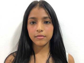 Erotikus videocsevegés emyll01