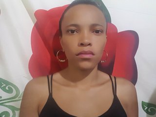 Erotikus videocsevegés EPIPHANNIE