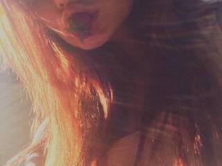 Erotikus videocsevegés escadda