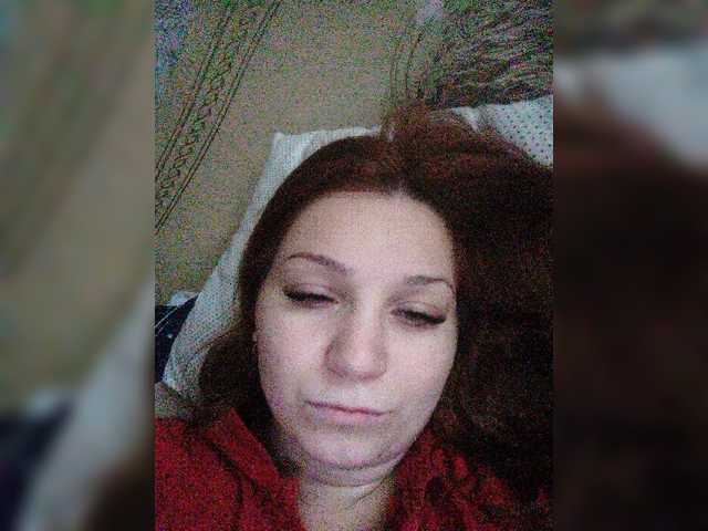 Sugárzási képernyőképek EstelleMillie
