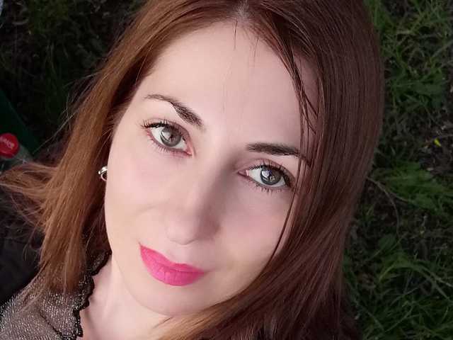 A profil fényképe Evarette