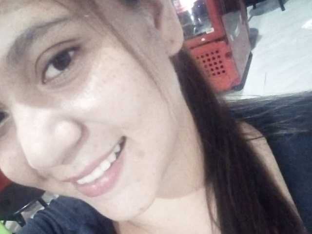 A profil fényképe evelin-Jones