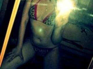 Erotikus videocsevegés evo4ka25