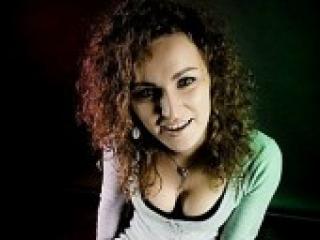 Erotikus videocsevegés exoticcgirl