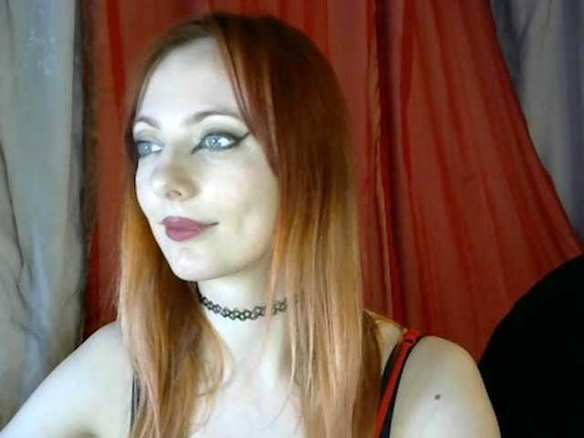 Fényképek EXTASYmina #fantasy #domination #cuckold #submissives #slaves #mistress #herrin #germany #cbt #joi #cei #sph #feet #boobstease #clevage #humiliation #findom #femdomI speak german and english only, Not russian