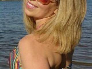 Erotikus videocsevegés extraflirt